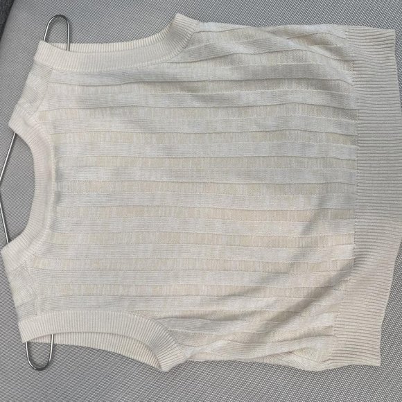 Forever 21 Beige Vest - Picture 4 of 4